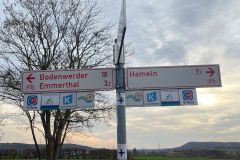 12-Direkt-am-Weserradweg