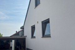 8Westseite_mit_Garage