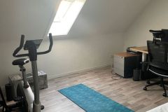 20-Weiteres-Zimmer-im-DG