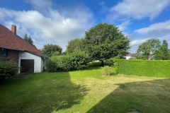 17-Garten_Richtung-Nebengebaeude