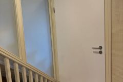 17EG-Tuer-zum-Windfang