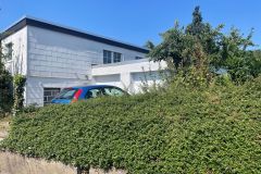 4-Seitenansicht-mit-Garagen